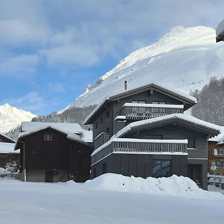 Casa Glisch Im Zentrum Von Sedrun, Mit Sauna Appartamento