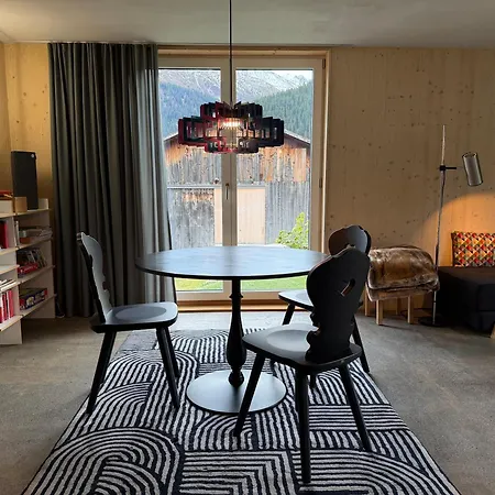 Casa Glisch Im Zentrum Von Sedrun, Mit Sauna 아파트