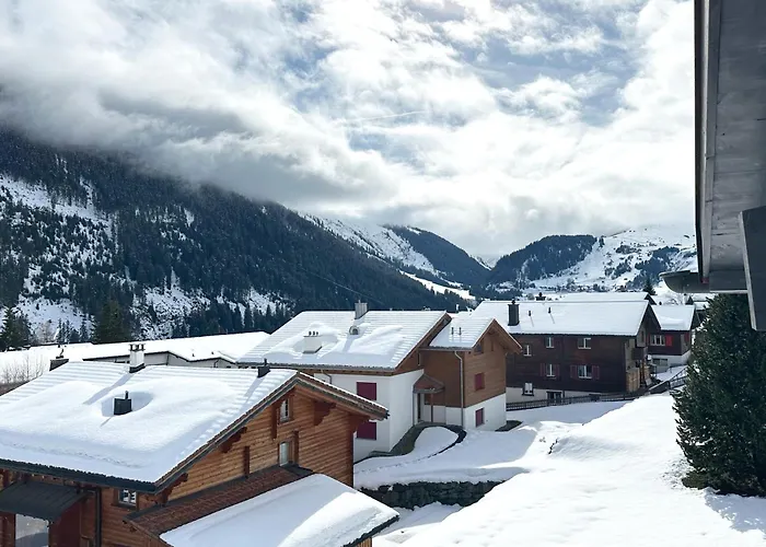 Casa Glisch Im Zentrum Von Sedrun, Mit Sauna Apartamento *