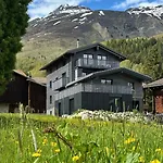 Casa Glisch Im Zentrum Von Sedrun, Mit Sauna Apartmán
