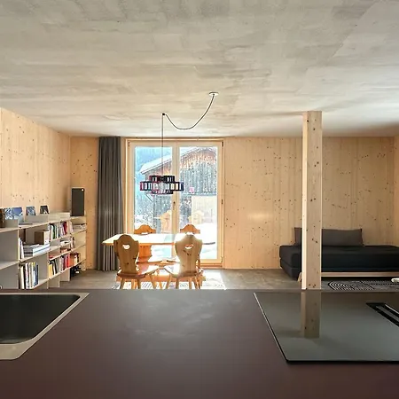 Casa Glisch Apartment